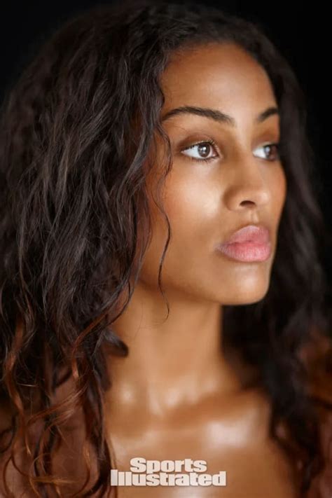 WNBA Star Skylar Diggins Nailed Her SI Swim Photoshoot in